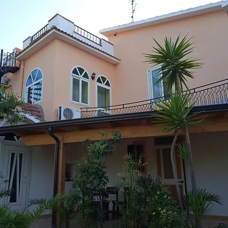 Villhour Ristorante E Rocca Imperiale