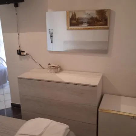 Villhour Ristorante E Oda ve Kahvaltı Rocca Imperiale