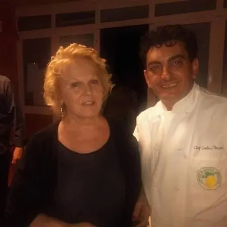 Villhour Ristorante E Frühstückspension 3*