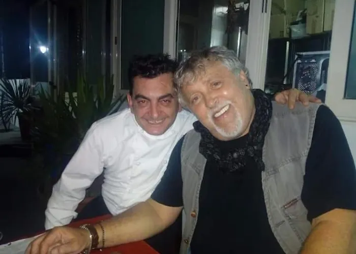 Villhour Ristorante E Alojamento de Acomodação e Pequeno-almoço Rocca Imperiale